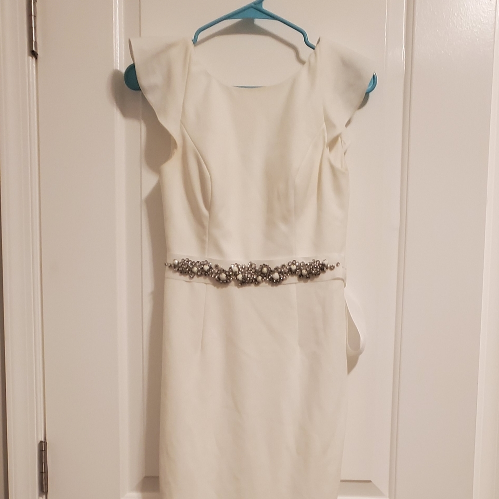 Adrianna Papell White Elliot dress